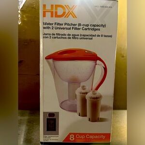 New in box - 8 cups filtered water putter w/ 2 extra filters